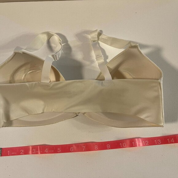 barely there Bra Large White Front closure Wirefree - Picture 4 of 6